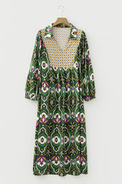Green Plus Size Mixed Floral Patchwork V Neck Bracelet Sleeve Maxi Dress