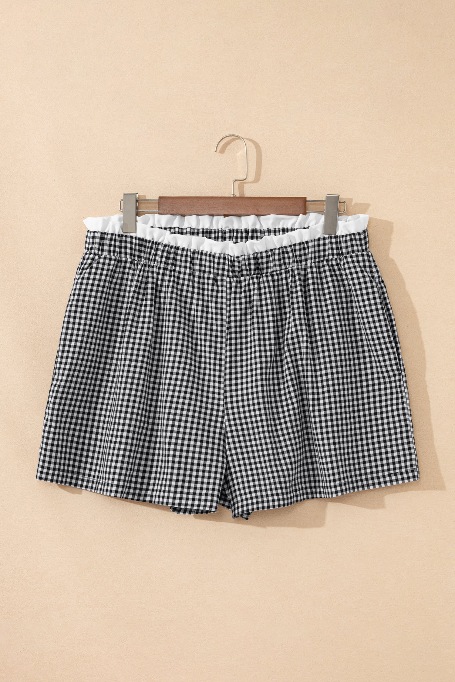 Red Contrast Trim Plaid Print Plus Size Shorts