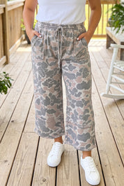 Khaki Camouflage Print Patch Pockets Ankle-Length Plus Size Pants