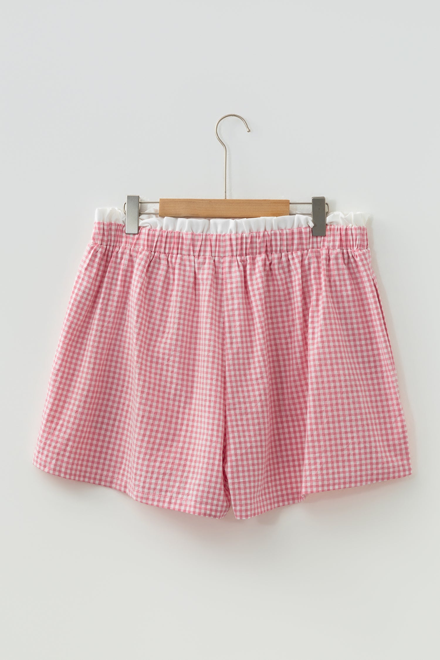 Red Contrast Trim Plaid Print Plus Size Shorts